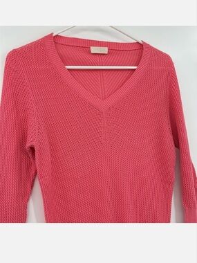 Cruciani Coral-Pink V-Neck Knit Sweater